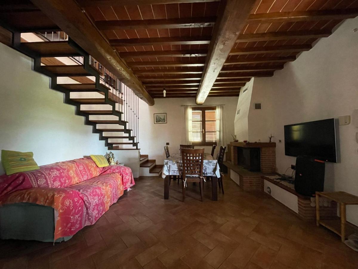 Il Poggio Ξενοδοχείο Pontedera Εξωτερικό φωτογραφία